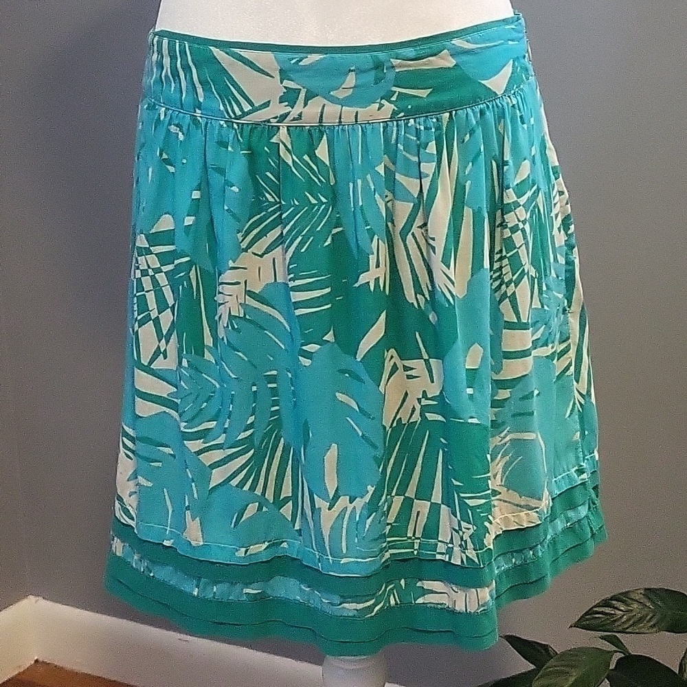 Ann Taylor Loft Vintage Palm Print Cotton Skirt  - Size 2